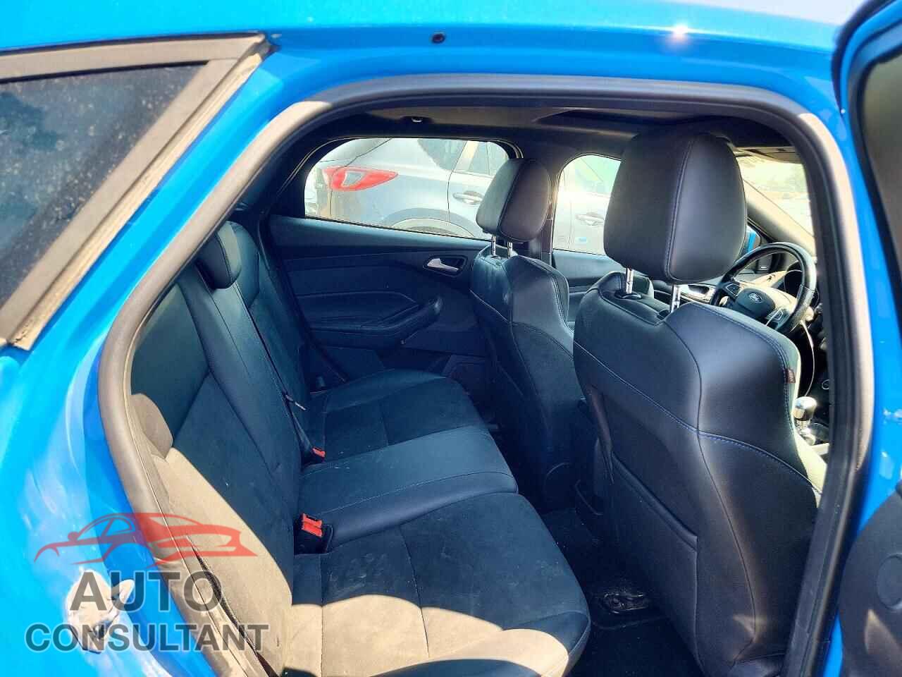 FORD FOCUS 2017 - WF0DP3THXH4124956