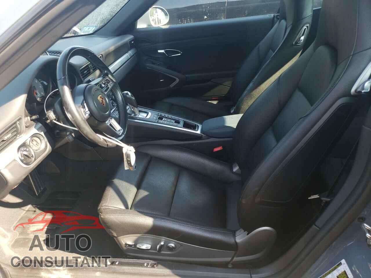 PORSCHE 911 2018 - WP0CB2A94JS147332