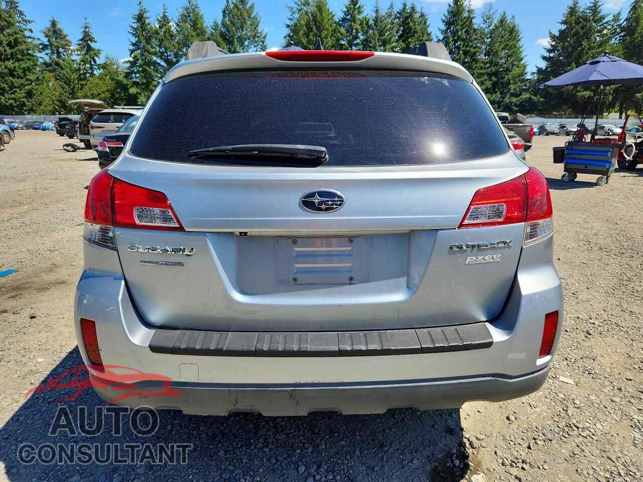 SUBARU OUTBACK 2013 - 4S4BRBKC2D3219463