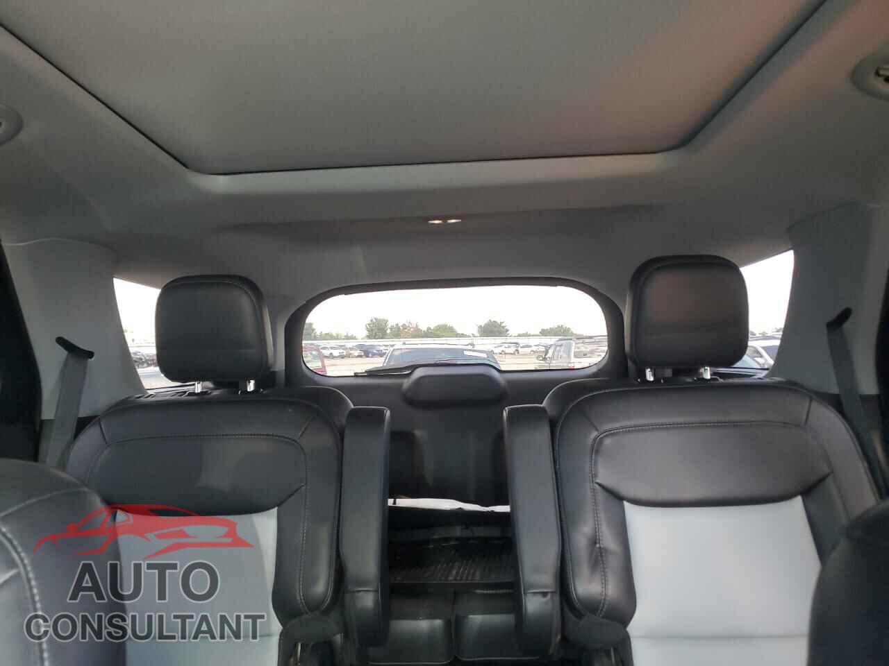 FORD EXPLORER 2023 - 1FMSK8DH8PGB90760
