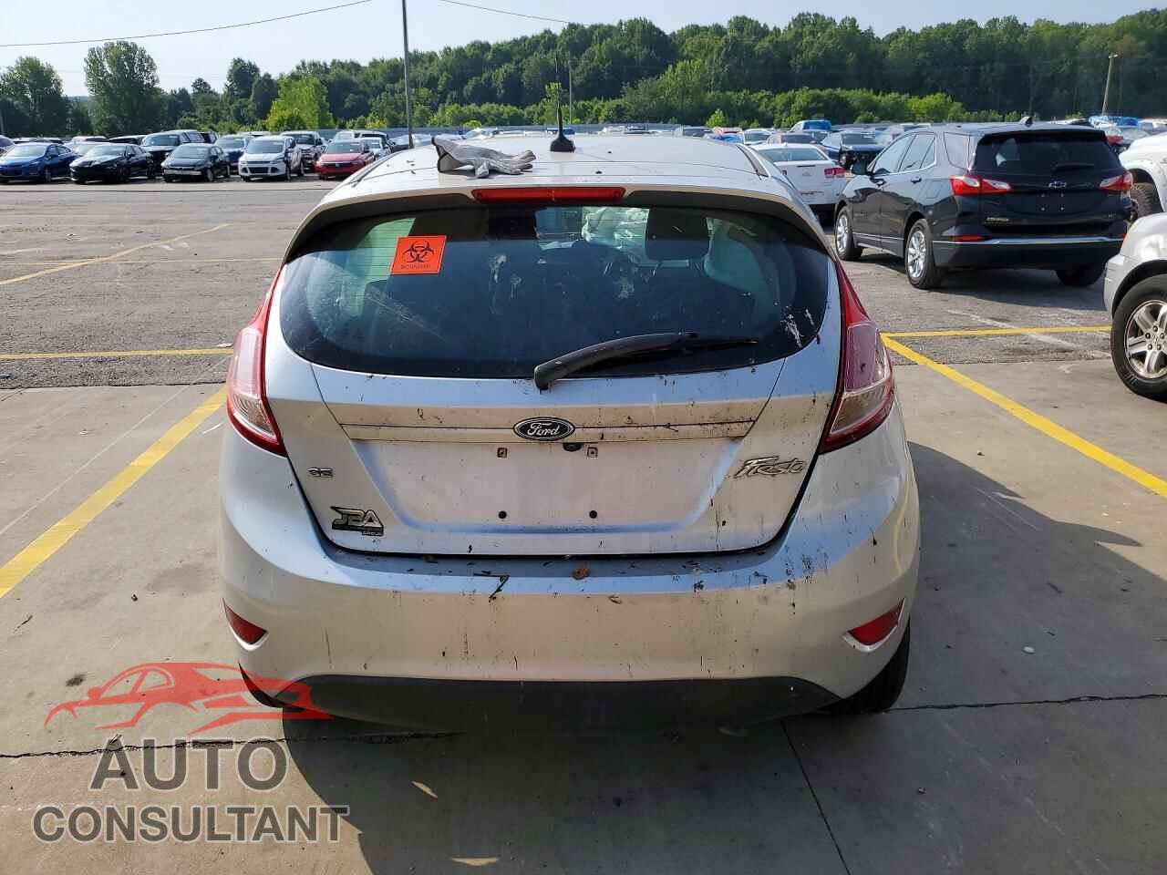 FORD FIESTA 2019 - 3FADP4EJ3KM135520