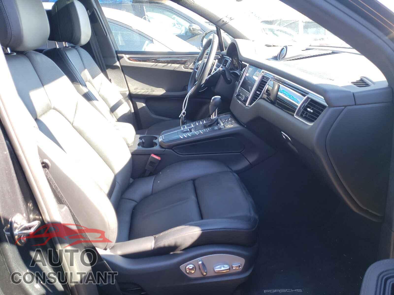 PORSCHE MACAN 2018 - WP1AA2A57JLB10758