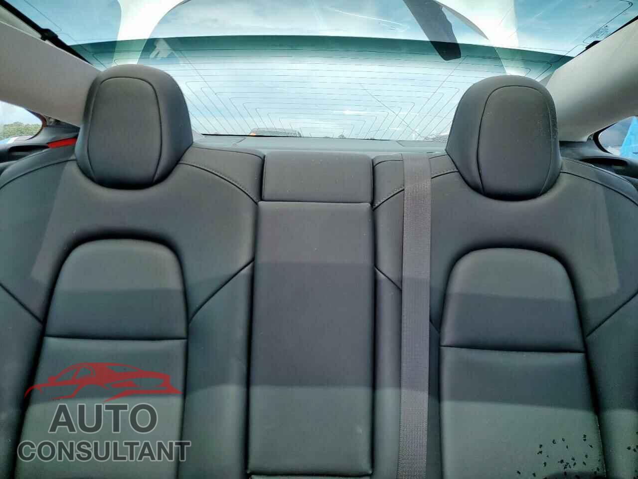 TESLA MODEL 3 2020 - 5YJ3E1EA4LF737357