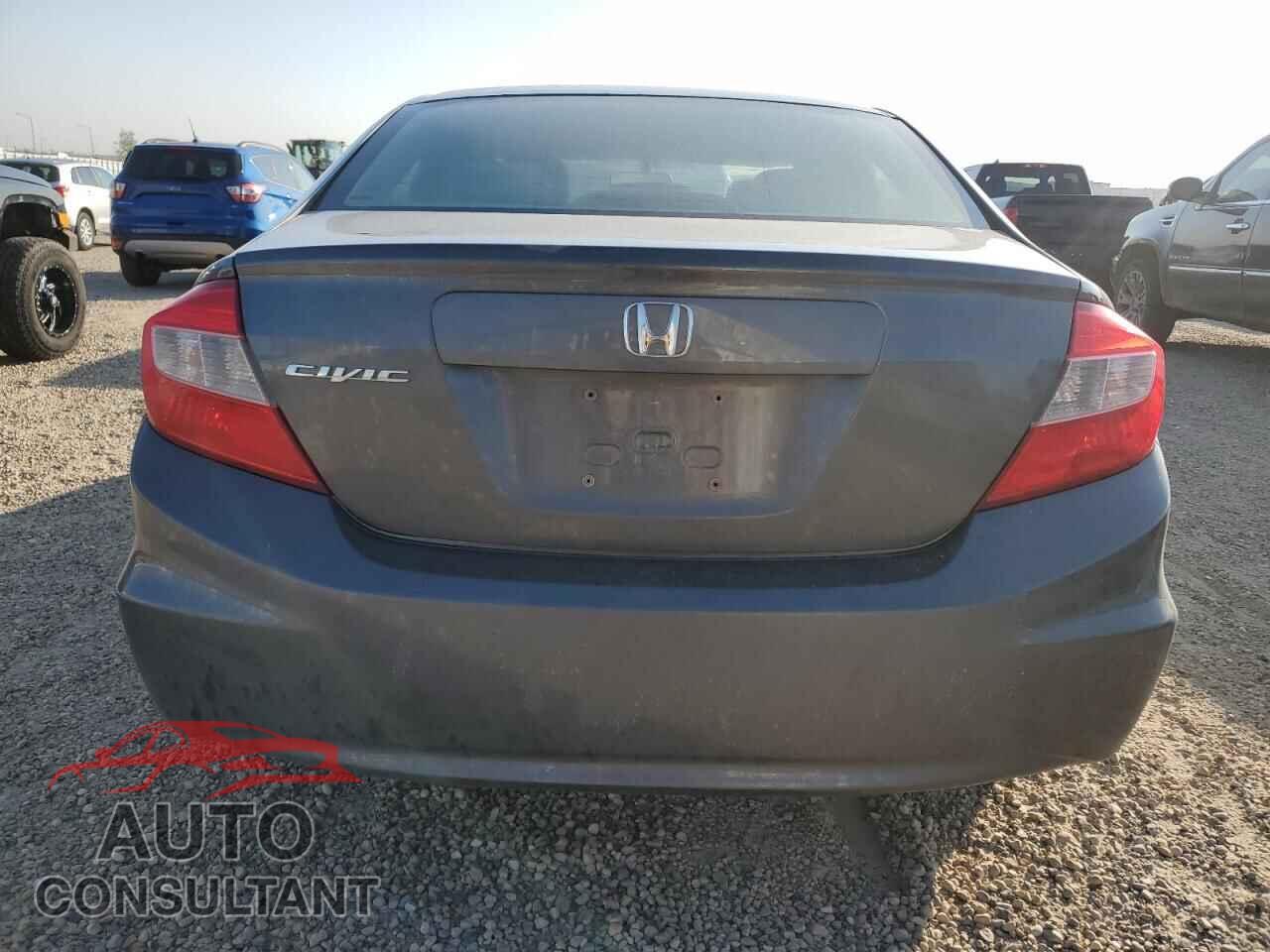 HONDA CIVIC 2012 - 2HGFB2F55CH036416