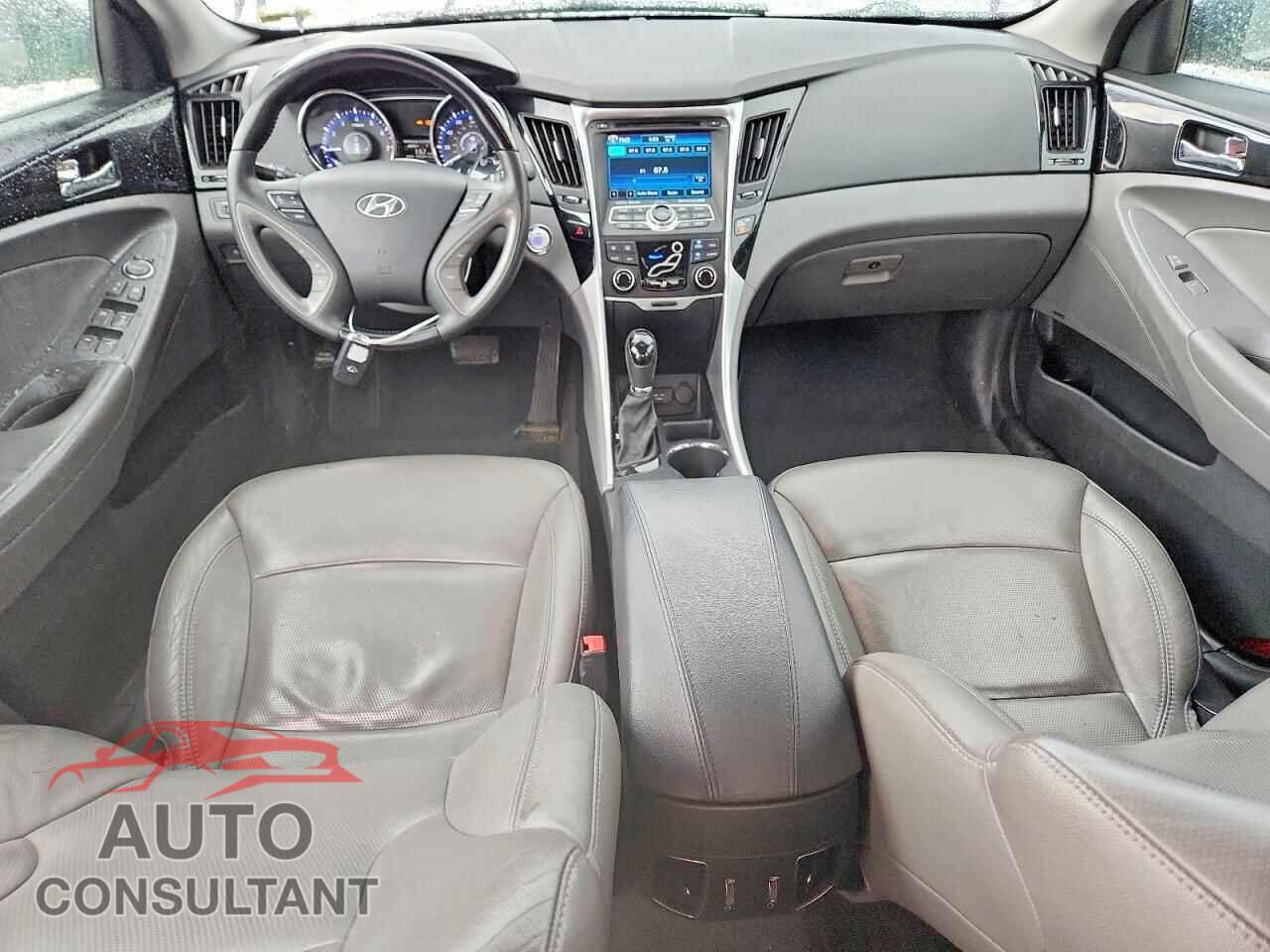 HYUNDAI SONATA 2013 - 5NPEC4AC8DH806044