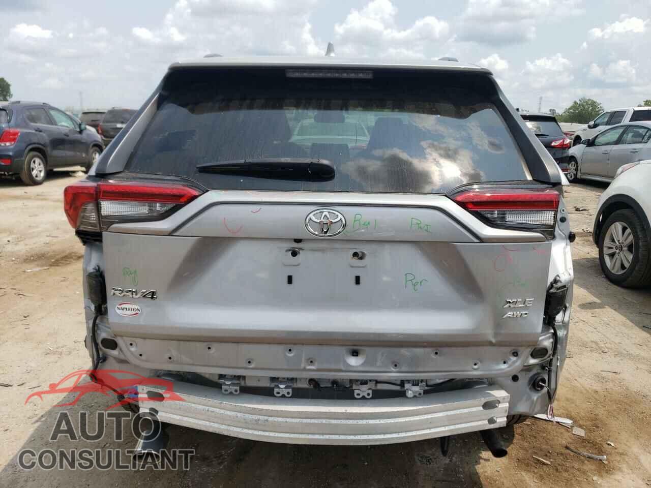 TOYOTA RAV4 2019 - JTMP1RFV9KD015109