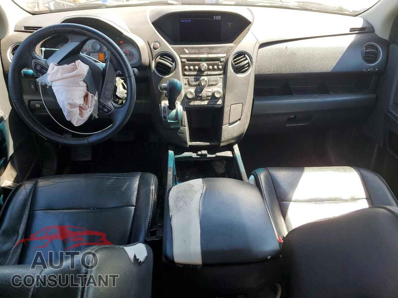 HONDA PILOT 2013 - 5FNYF4H52DB071314