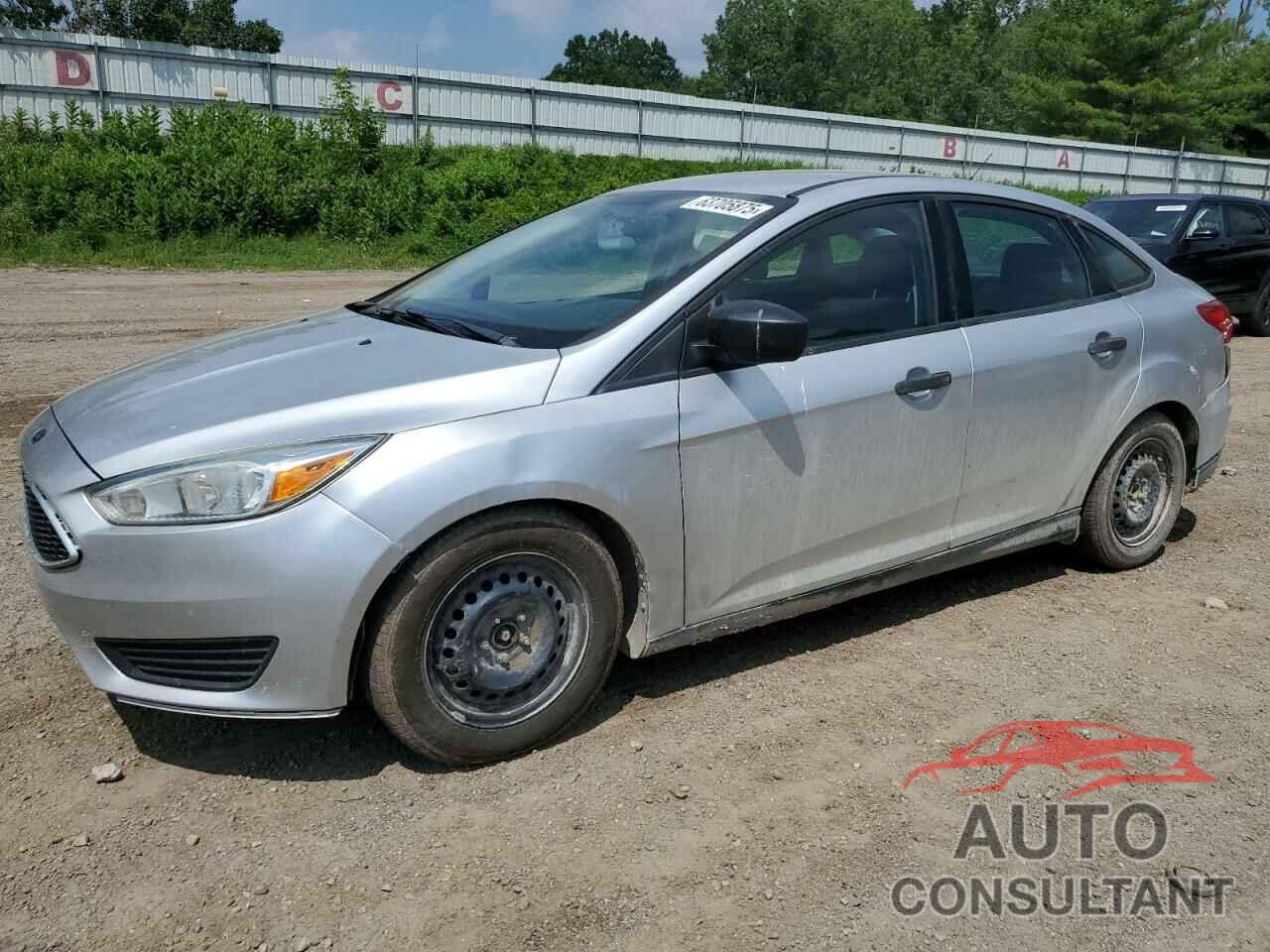 FORD FOCUS 2015 - 1FADP3E22FL355046