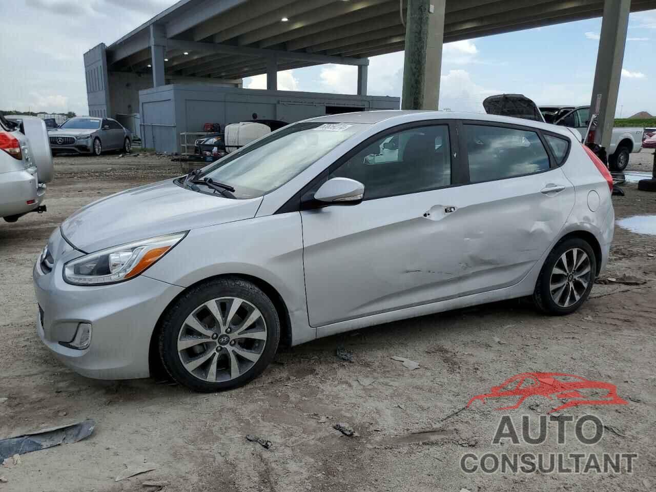 HYUNDAI ACCENT 2017 - KMHCU5AE6HU325728