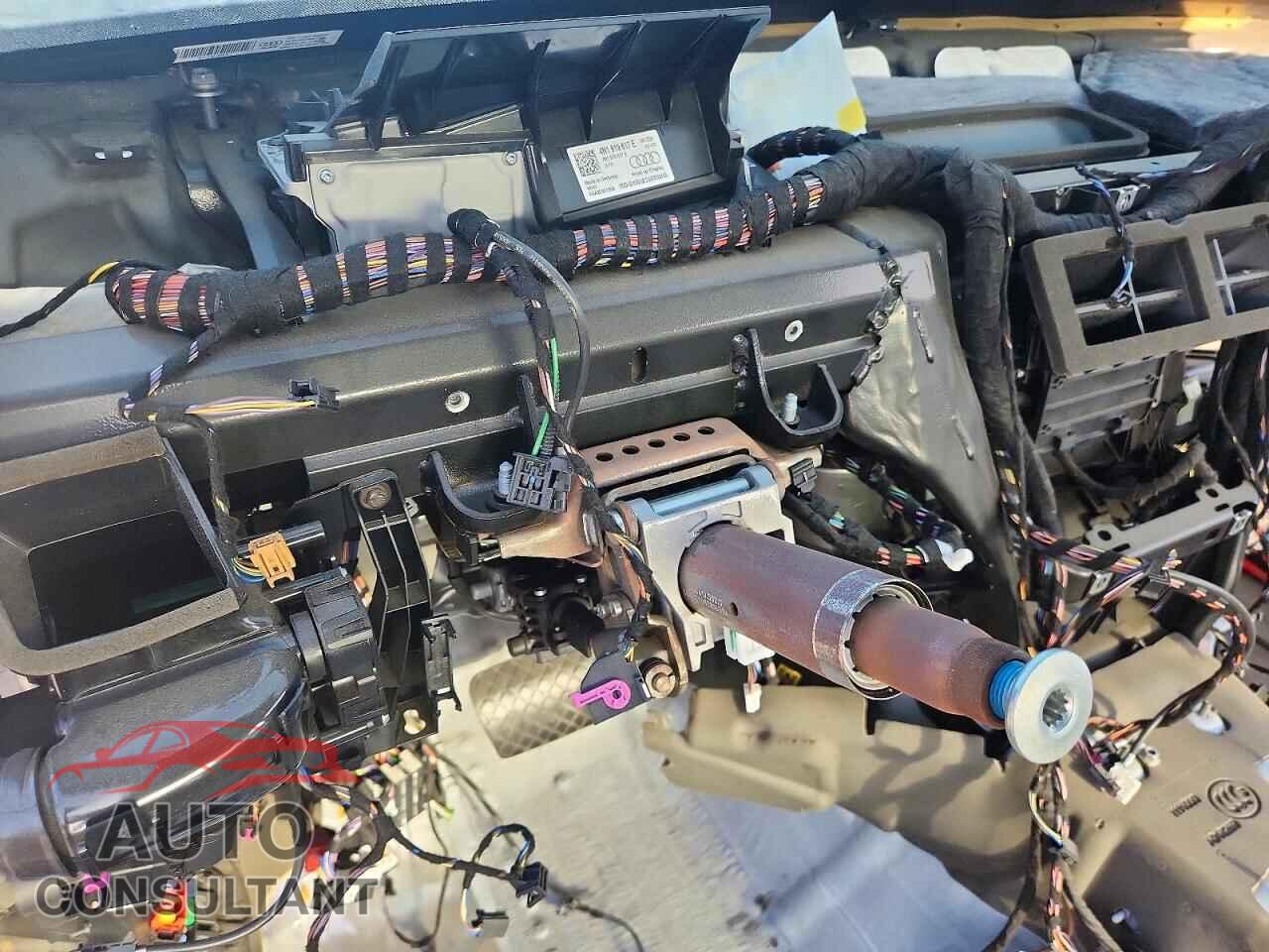 AUDI A8 2024 - WAULDAF80RN002218
