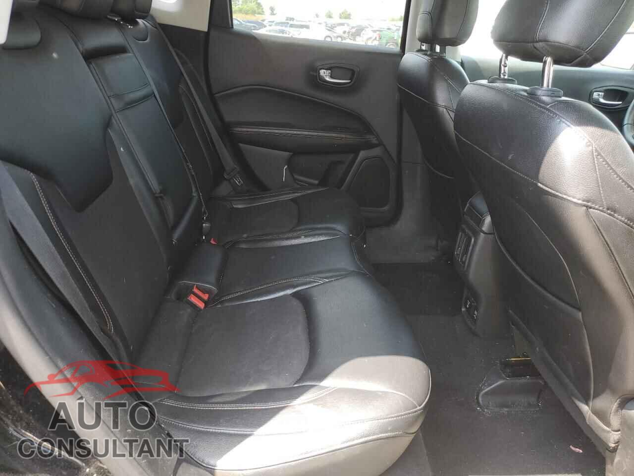 JEEP COMPASS 2017 - 3C4NJCBBXHT632523