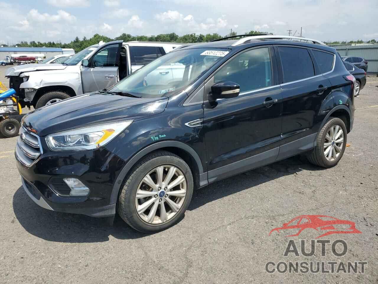 FORD ESCAPE 2017 - 1FMCU9J96HUC13070