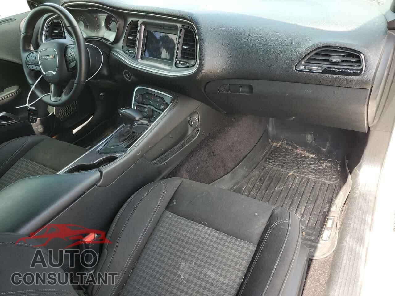 DODGE CHALLENGER 2018 - 2C3CDZAG5JH118712