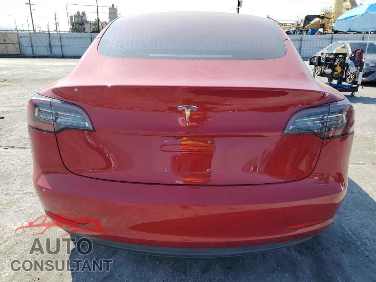 TESLA MODEL 3 2018 - 5YJ3E1EA9JF026010