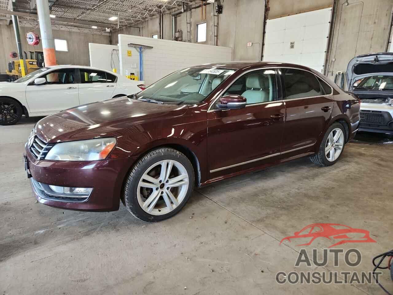 VOLKSWAGEN PASSAT 2012 - 1VWCN7A30CC107517