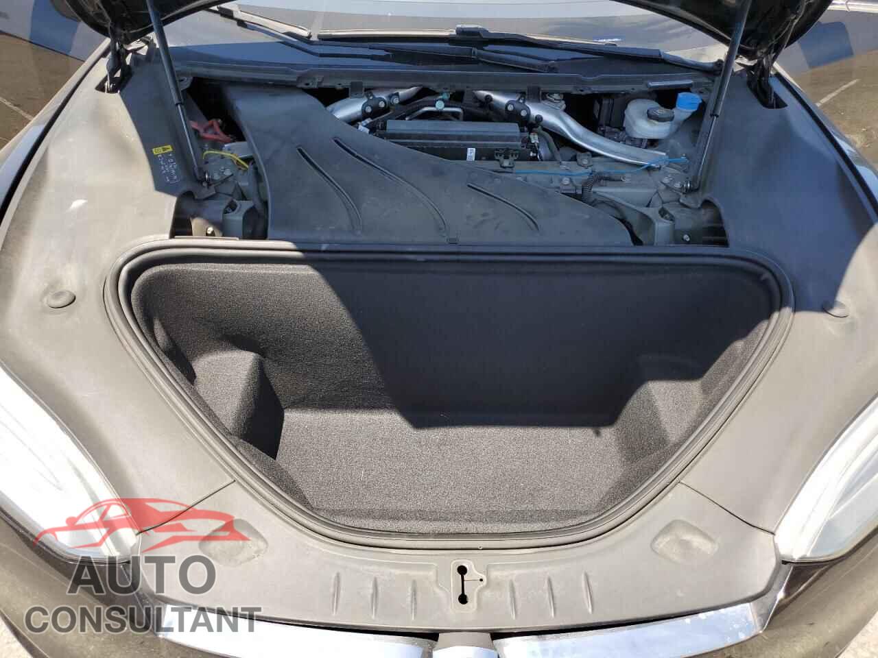 TESLA MODEL S 2017 - 5YJSA1E26HF220892