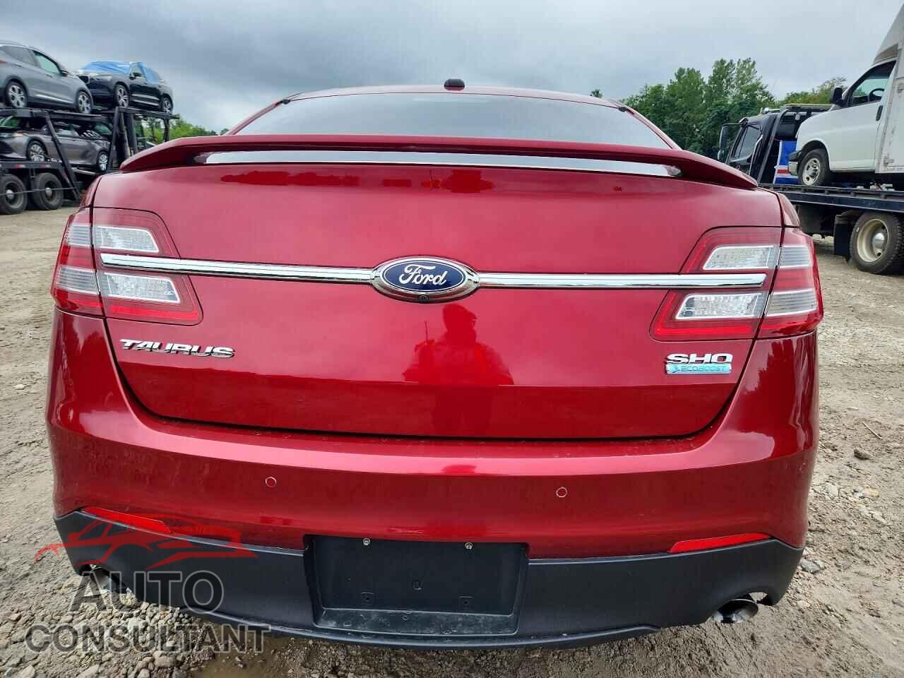 FORD TAURUS 2015 - 1FAHP2KT2FG156838