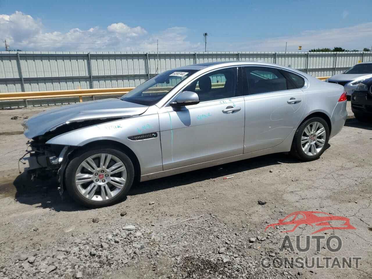 JAGUAR XF 2017 - SAJBJ4BV4HCY38985
