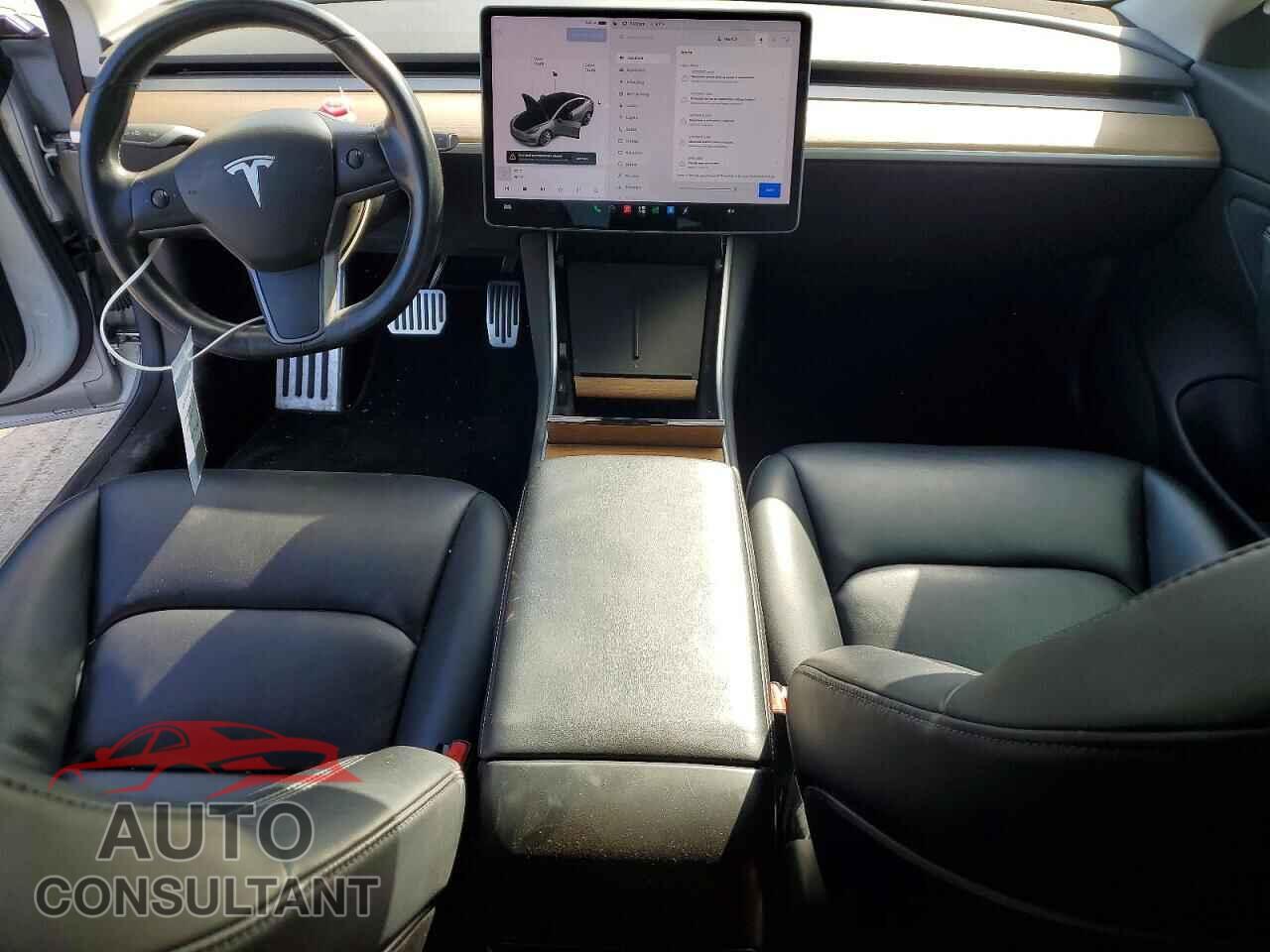 TESLA MODEL 3 2018 - 5YJ3E1EA2JF024339