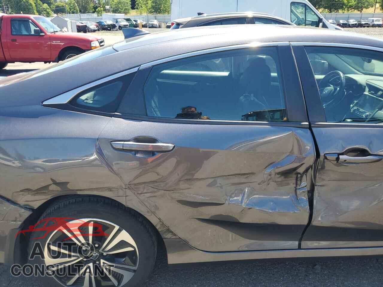 HONDA CIVIC 2017 - 2HGFC1F75HH657686