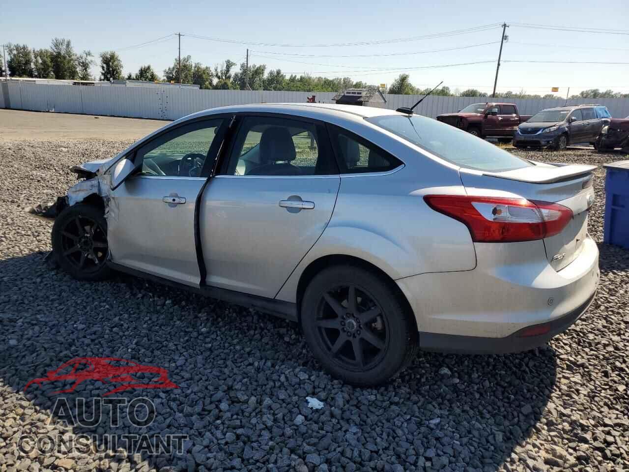 FORD FOCUS 2013 - 1FADP3J25DL343976