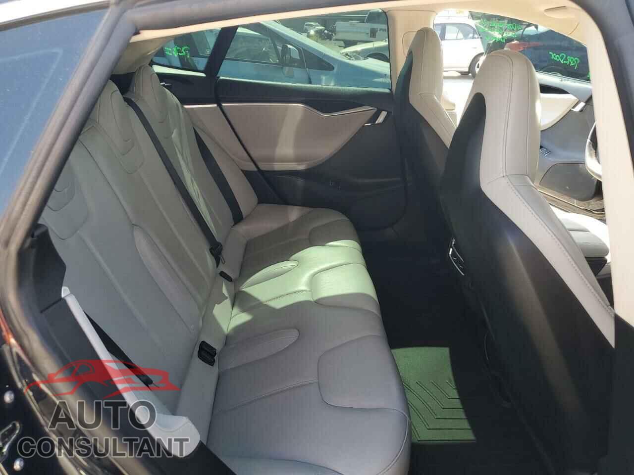 TESLA MODEL S 2014 - 5YJSA1H13EFP45956