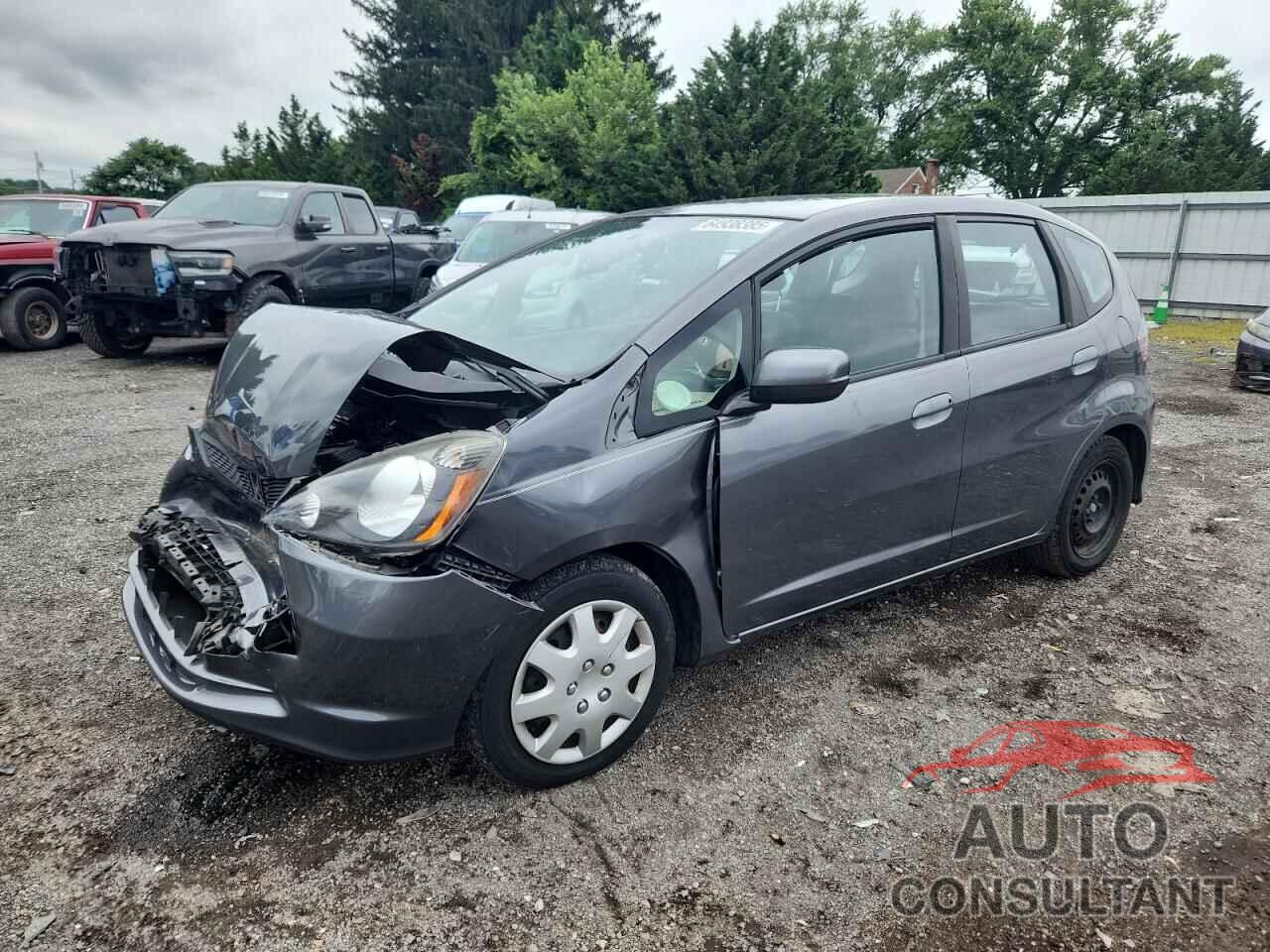 HONDA FIT 2013 - JHMGE8H35DC027677