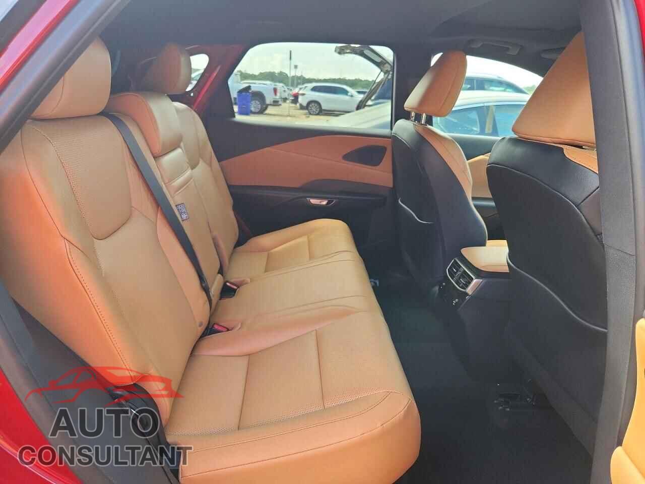 LEXUS UNKNOWN 2024 - 2T2BBMCA4RC027117