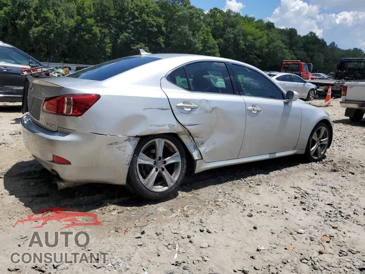 LEXUS IS 2011 - JTHBF5C25B5152653
