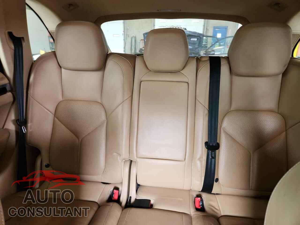 PORSCHE CAYENNE 2013 - WP1AF2A27DLA33689