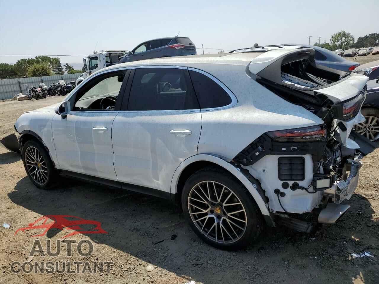 PORSCHE CAYENNE 2022 - WP1AA2AY6NDA00603