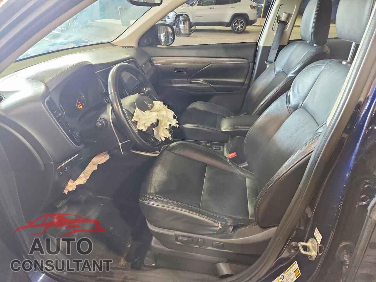 MITSUBISHI OUTLANDER 2020 - JA4AD3A34LZ043124