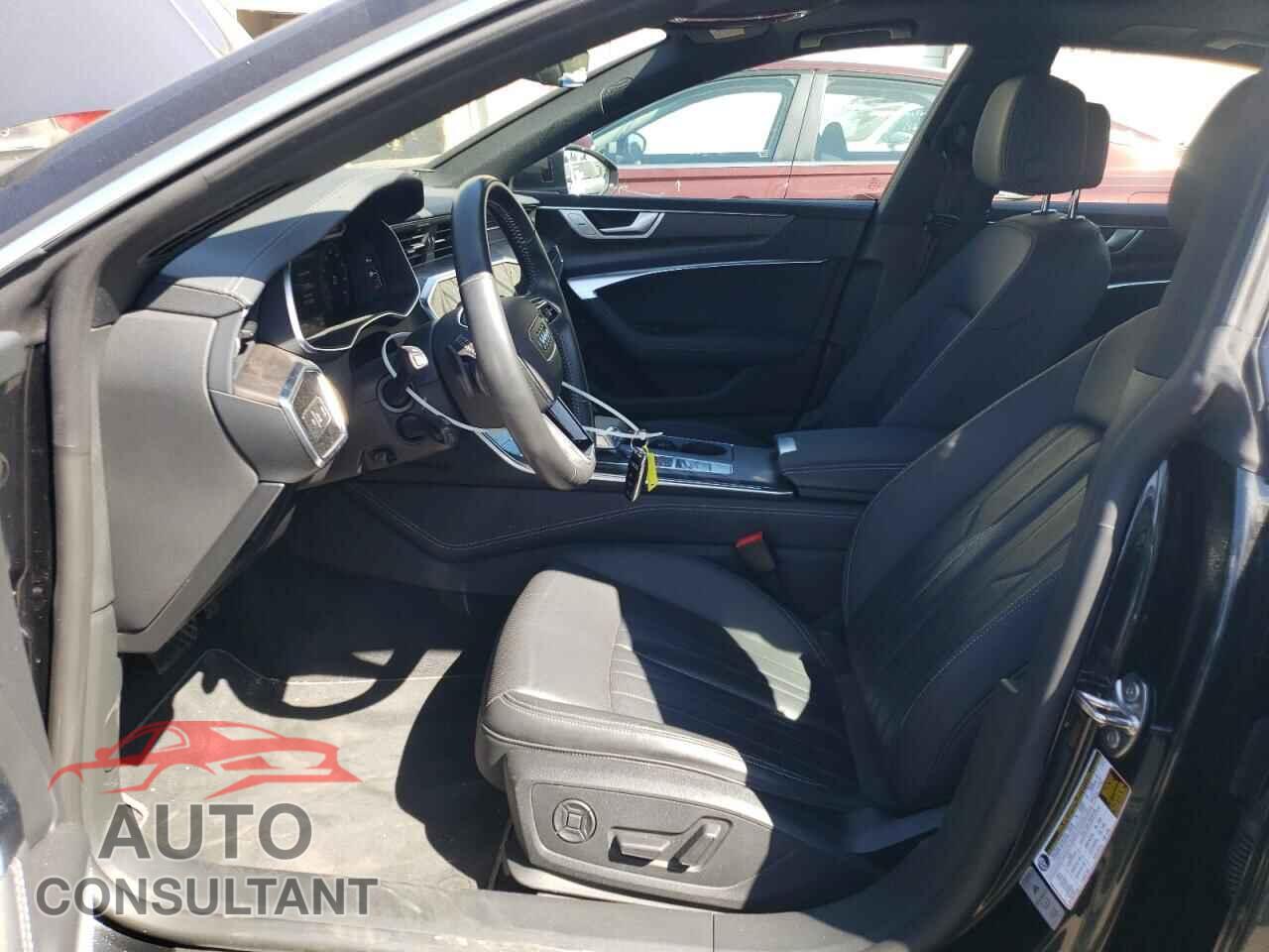 AUDI A7 2019 - WAUV2AF28KN100221