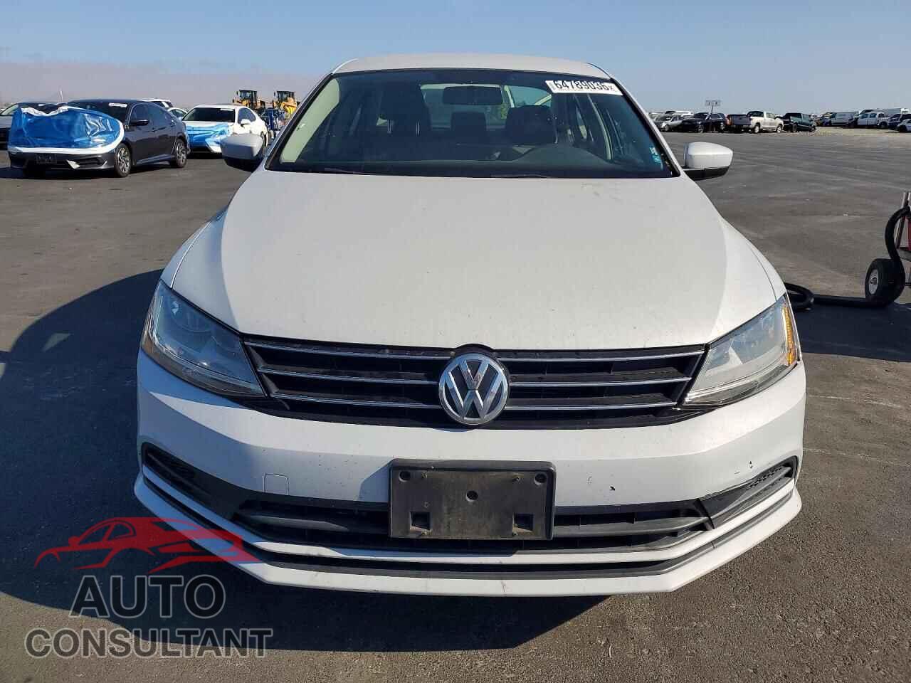 VOLKSWAGEN JETTA 2017 - 3VW2B7AJ0HM237869