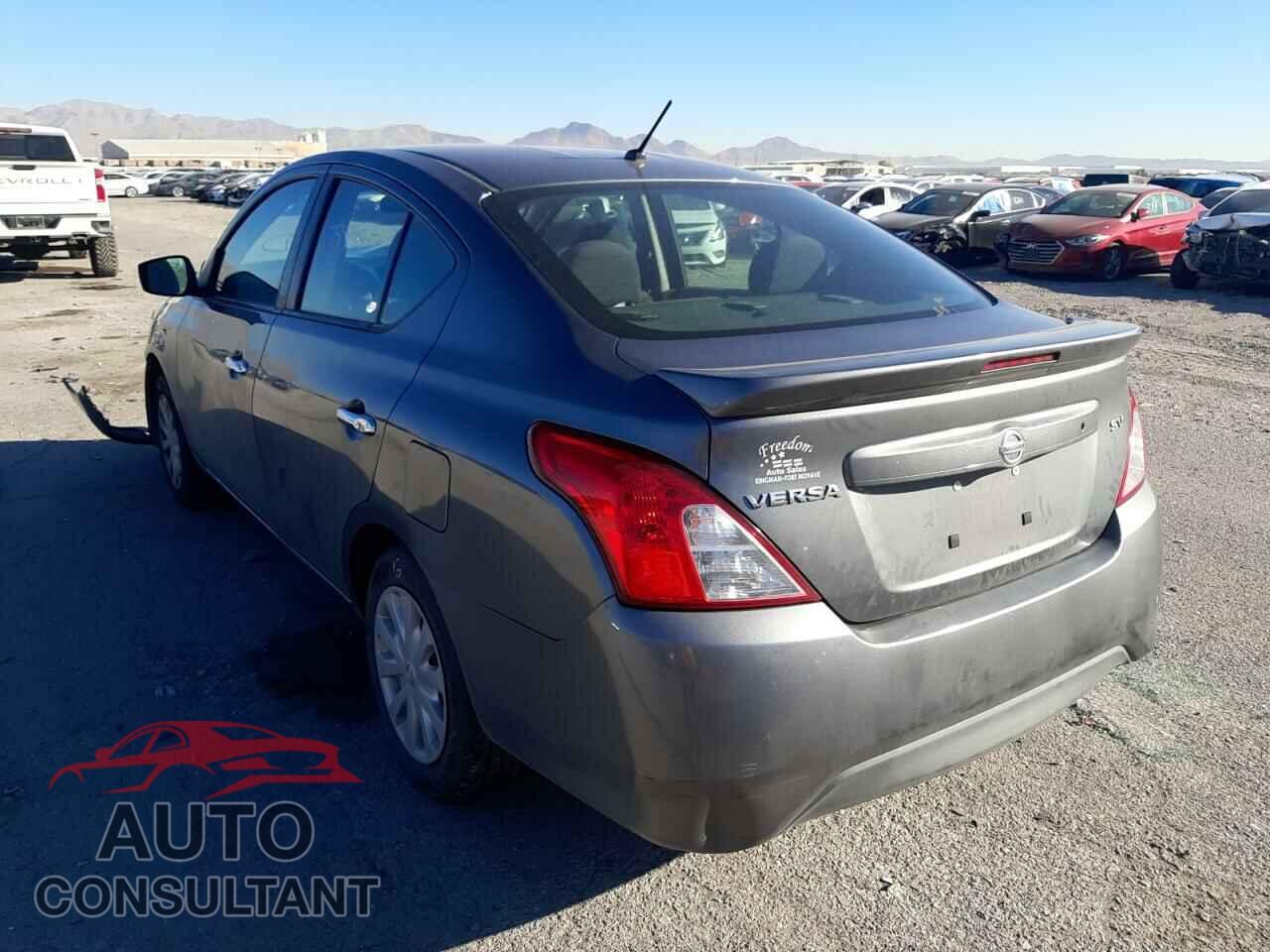 NISSAN VERSA 2018 - 3N1CN7AP1JL871628