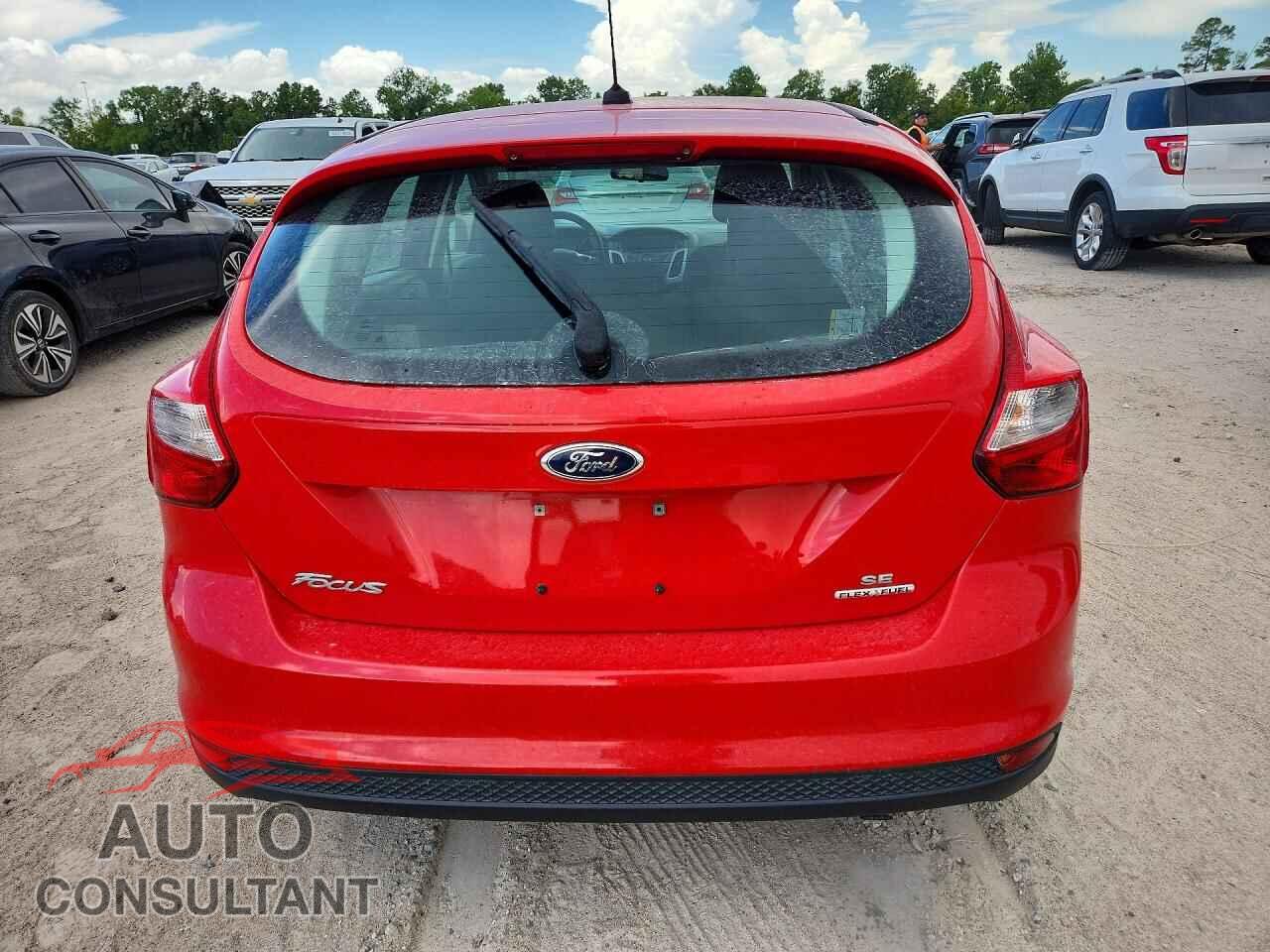 FORD FOCUS 2014 - 1FADP3K24EL246929