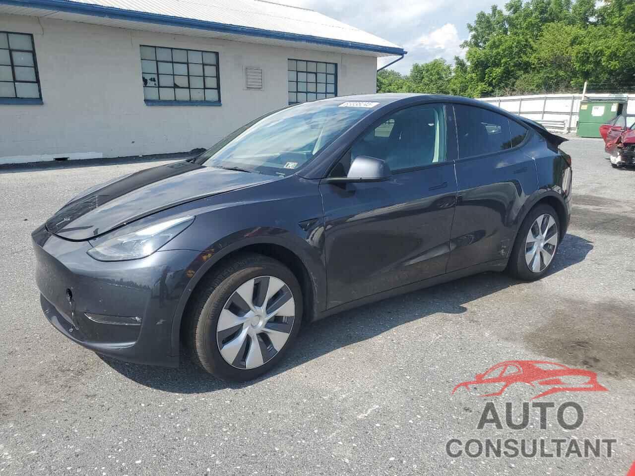 TESLA MODEL Y 2024 - 7SAYGAEE4RF089971