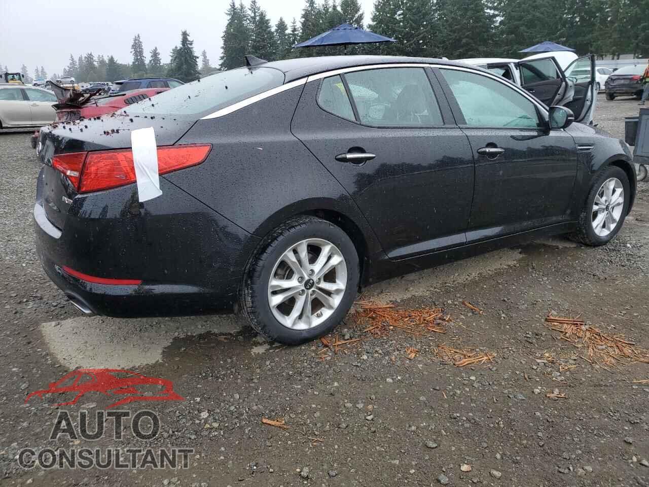 KIA OPTIMA 2011 - KNAGN4A77B5145090