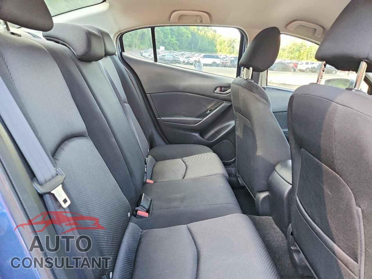 MAZDA 3 2017 - 3MZBN1U78HM120366