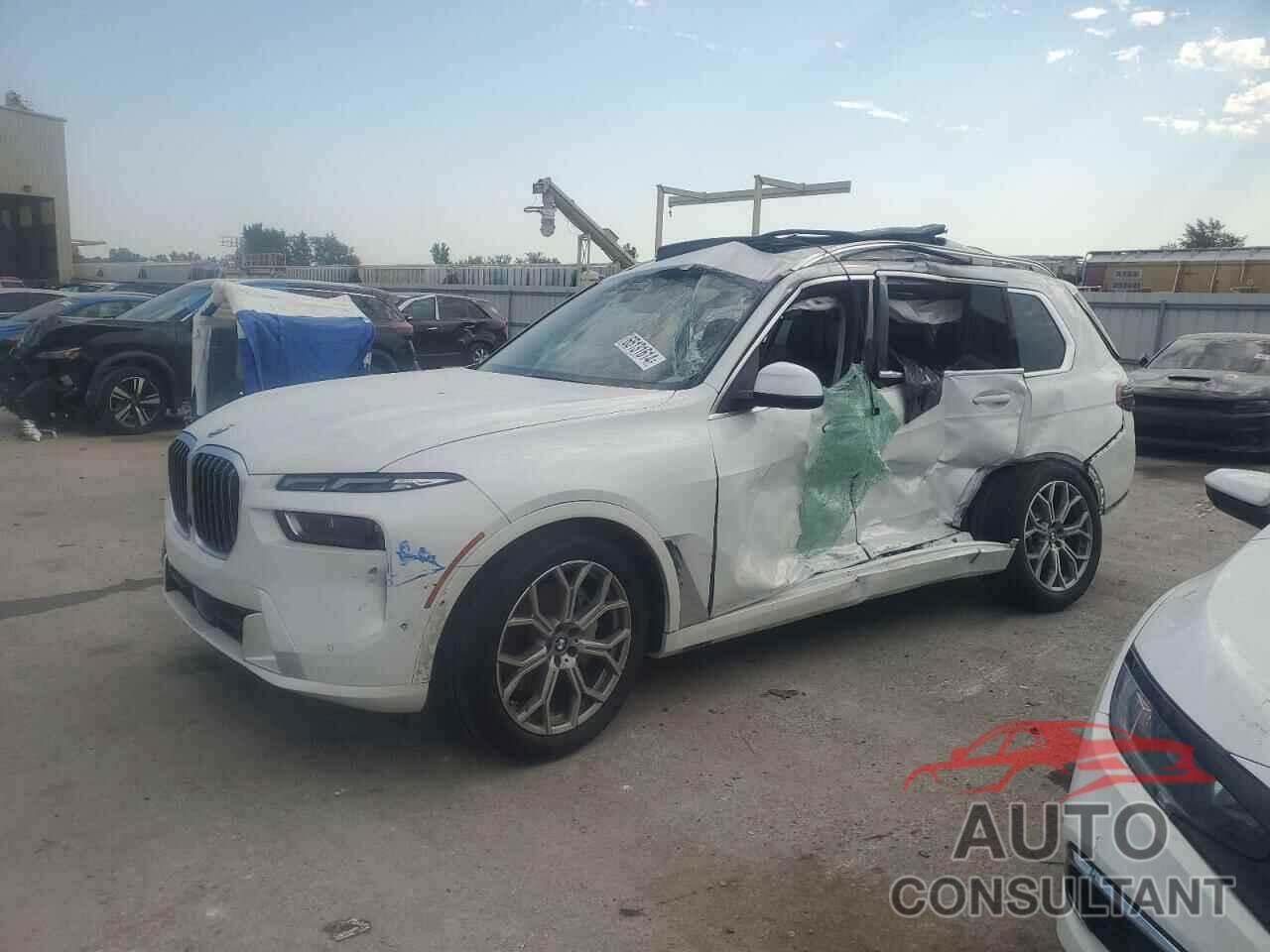 BMW X7 2024 - 5UX23EM07R9U74509