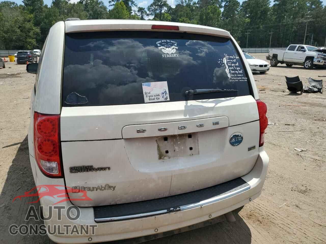 DODGE CARAVAN 2013 - 2C4RDGCG1DR717967