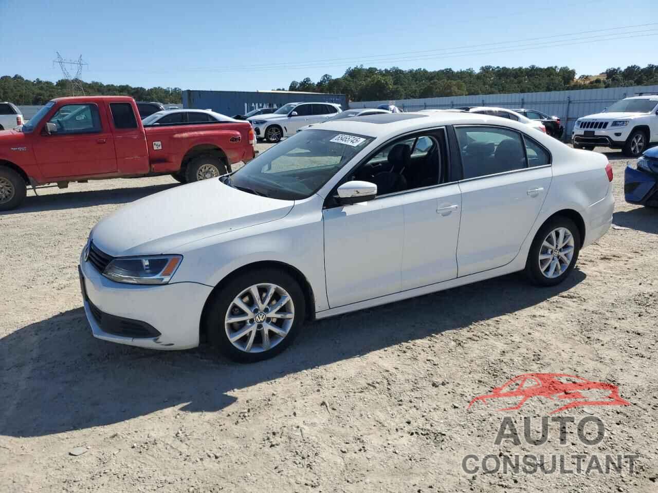 VOLKSWAGEN JETTA 2011 - 3VWDZ7AJ5BM360627