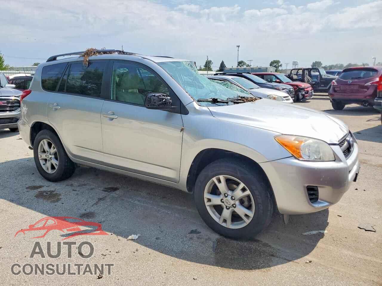 TOYOTA RAV4 2012 - 2T3BF4DV1CW264722