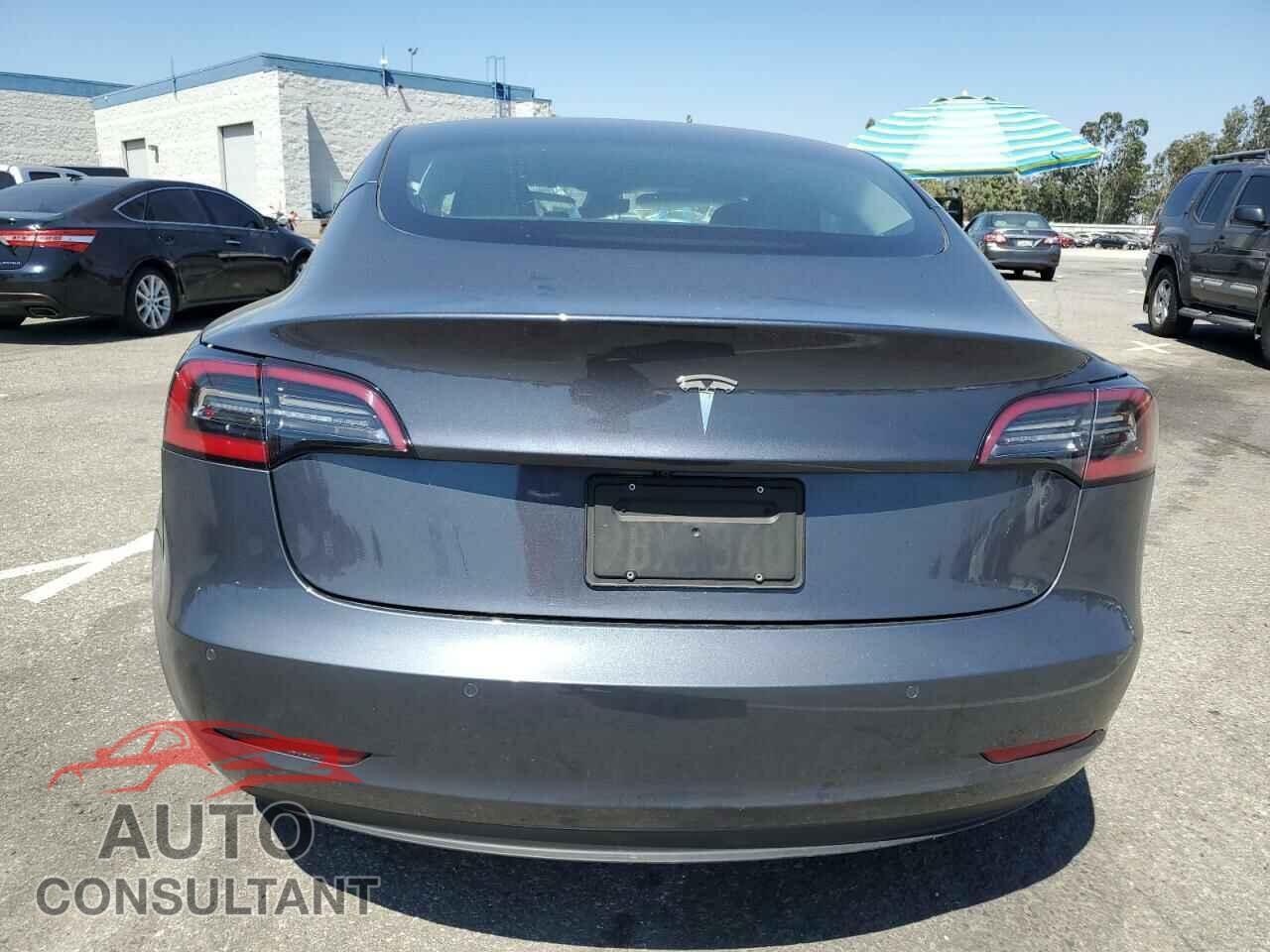 TESLA MODEL 3 2022 - 5YJ3E1EA7NF294284