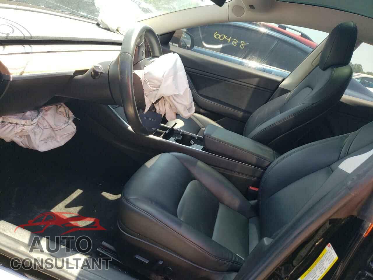 TESLA MODEL 3 2018 - 5YJ3E1EA7JF018570