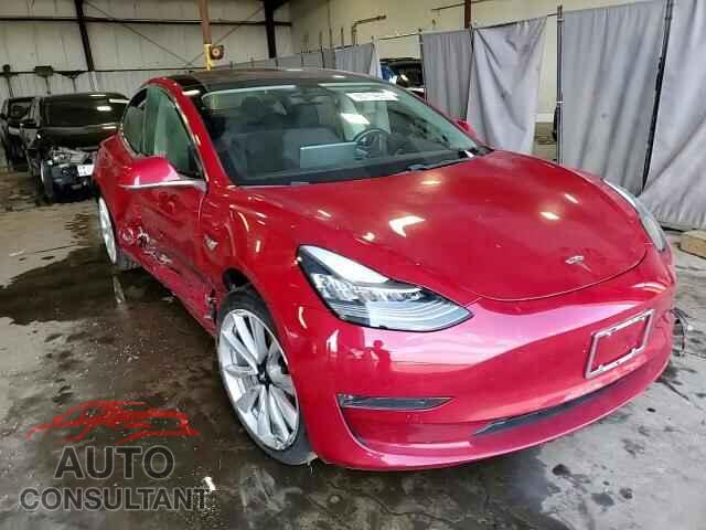 TESLA MODEL 3 2018 - 5YJ3E1EA0JF031130