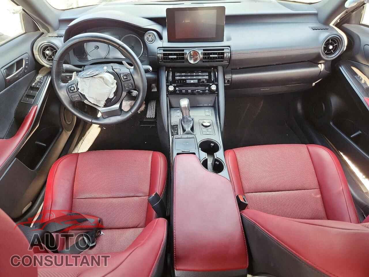 LEXUS IS 2023 - JTHDA1D27P5125086