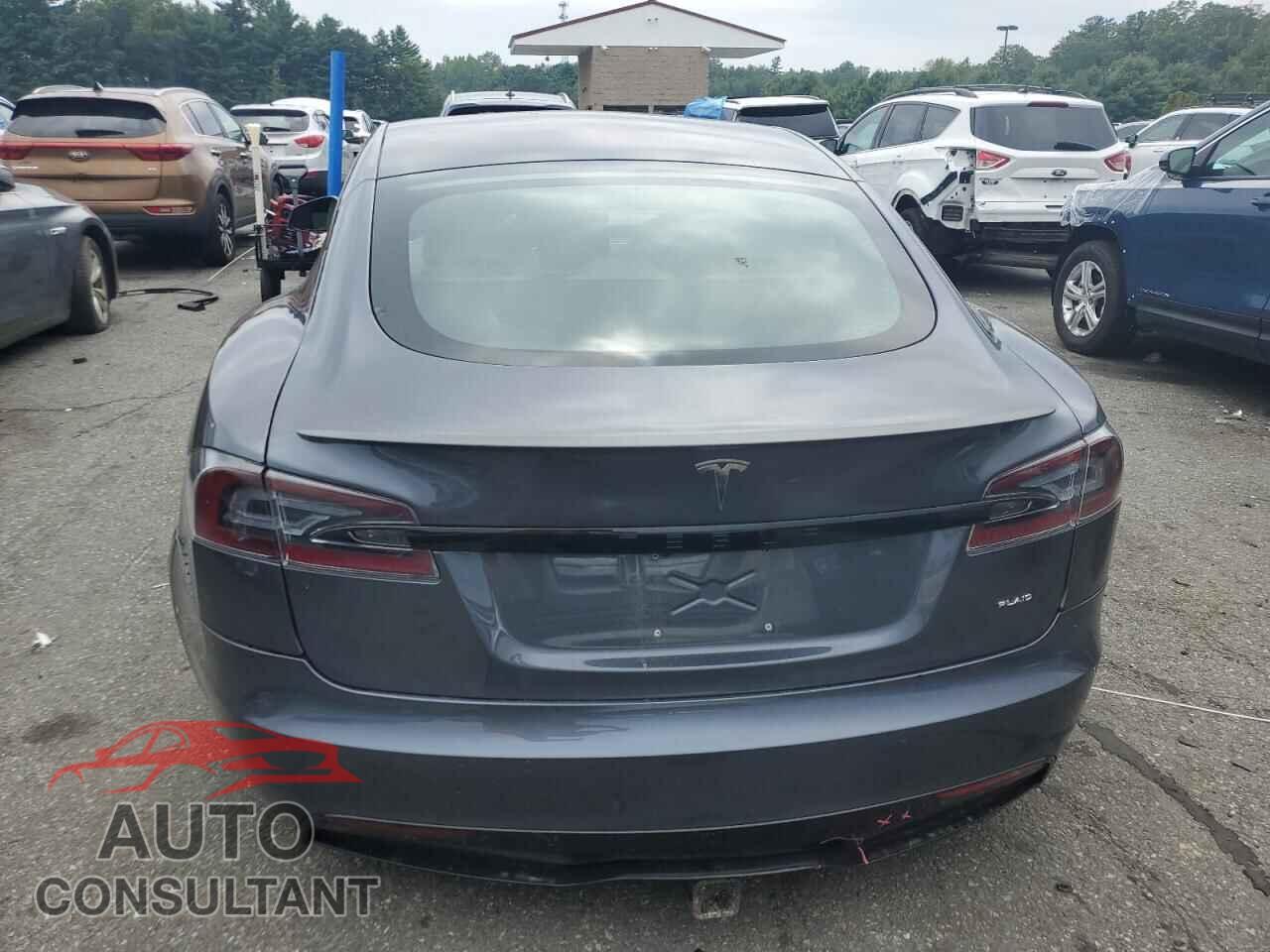 TESLA MODEL S 2021 - 5YJSA1E67MF451507