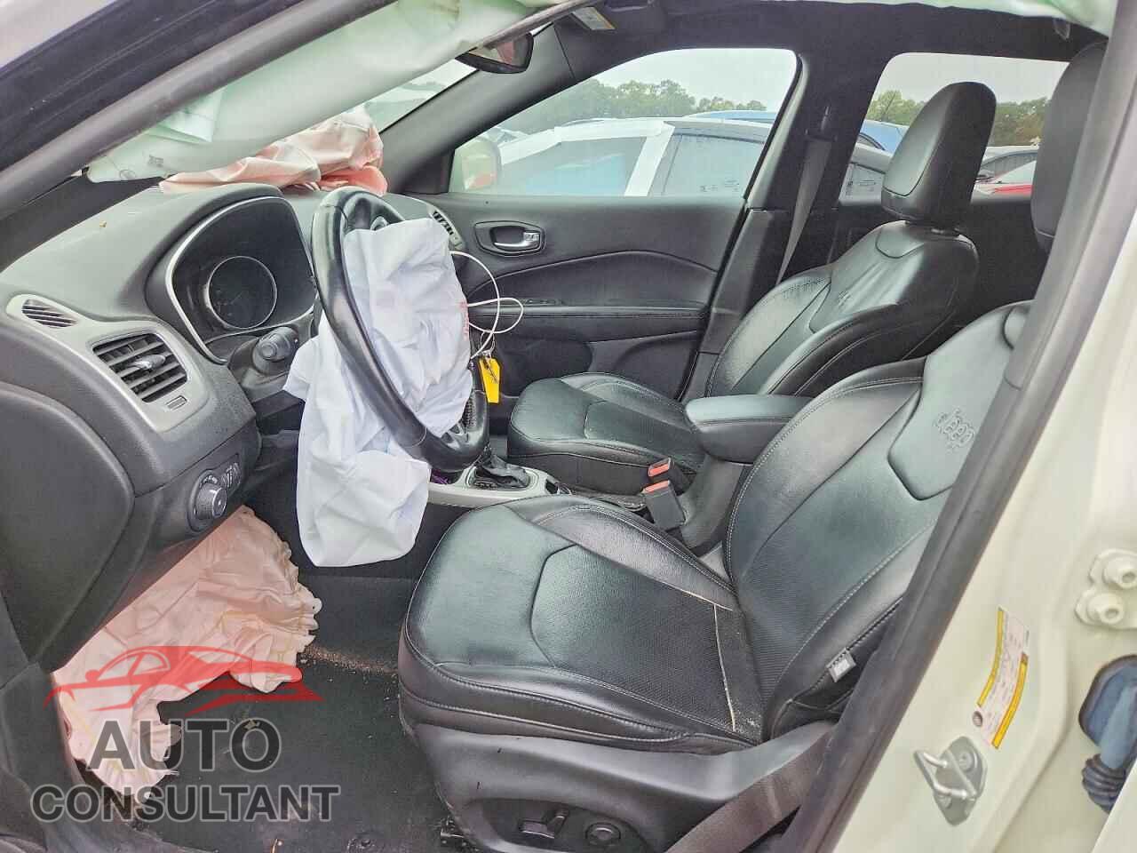 JEEP COMPASS 2020 - 3C4NJCCB0LT248399