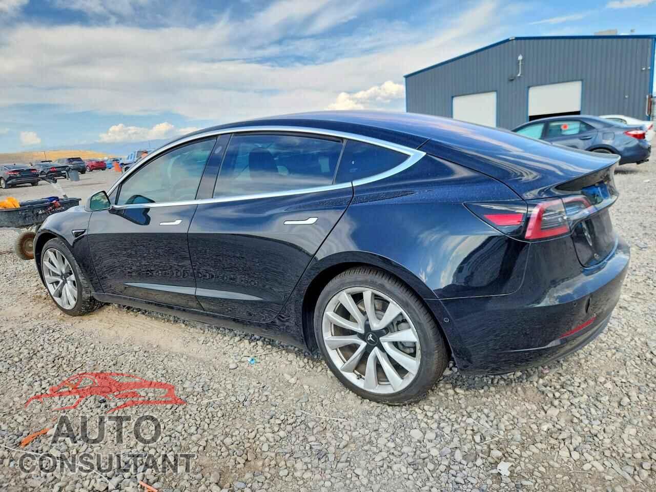 TESLA MODEL 3 2018 - 5YJ3E1EA1JF176435